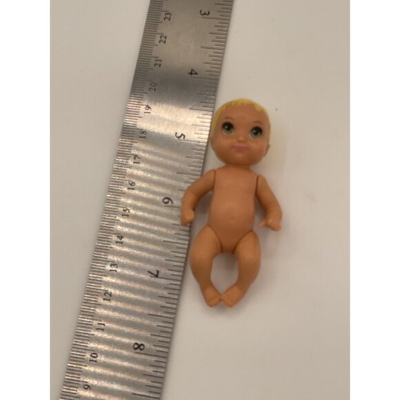 Mattel Babysitters Inc Blond Haired Blue Eyed Freckeled Barbie Baby Doll - Picture 3 of 3
